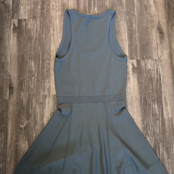 A.L.C. Stafford Fit Flare Bandage Tank Green Dress Sz Medium Workout Tennis - Picture 4 of 8